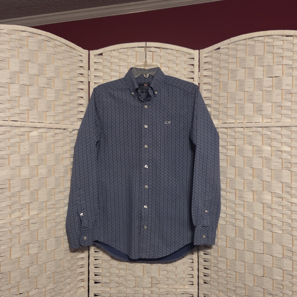 Men's Blue Fish Print Button Down Shirt From Vineyard Vines in Size zXs